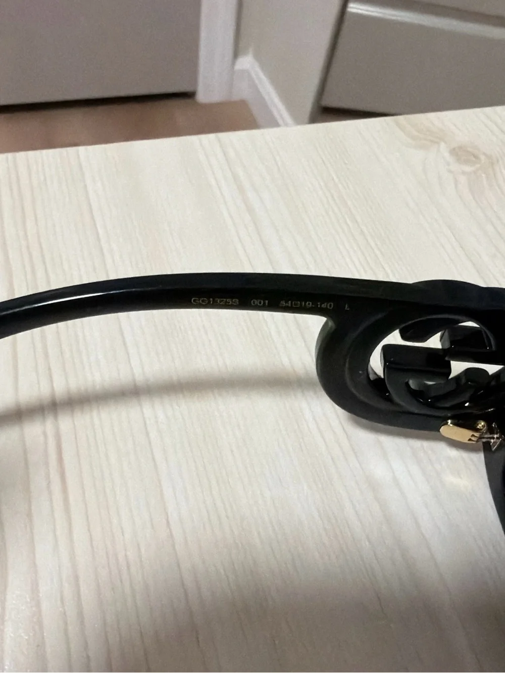 Gucci Black Rectangular Frame Sunglasses with Dark Lenses